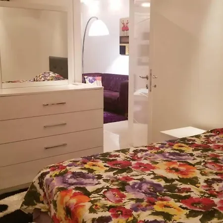 Apartamento Modern And Cozy 1 Bedroom Apartment *